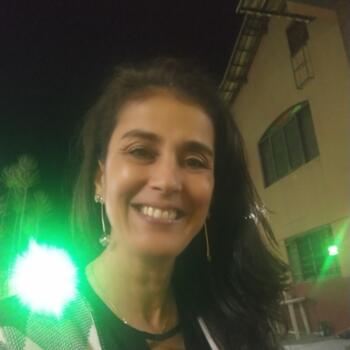 Babysitter Contagem: Fernanda