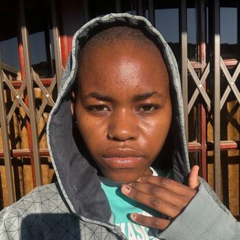 Babysitter in Gaborone: Laone