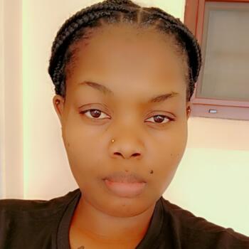 Babysitter in Riyadh: RACHEL