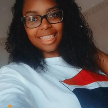 Babysitting Jobs in Lisbon: babysitting job Micaela