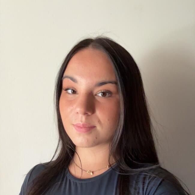 Babysitter in Plouguiel: Alizee