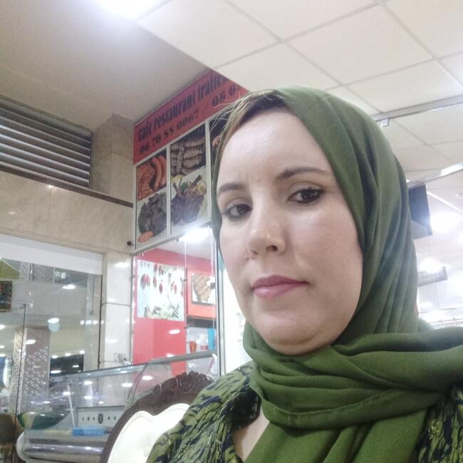 Babysitter in Viroflay: Fatiha