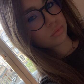 Babysitter in Paris: Andrea