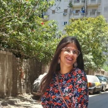 Babysitter in Alexandria: Hala