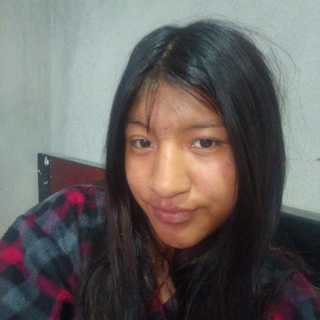 Babysitter in Cuenca: Joseline