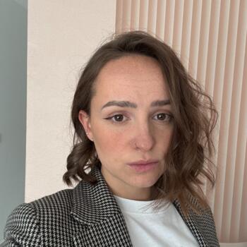 Baby-sitter Magnac-sur-Touvre: Noémie