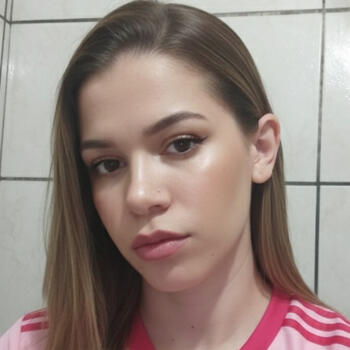 Babá em Recife: Maria