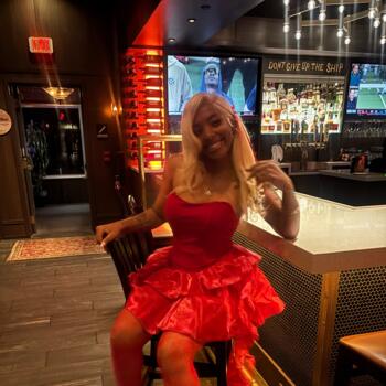 Babysitter in Erie: Unique