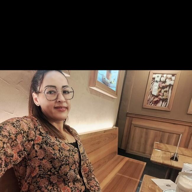 Nanny in Nîmes: Dounia