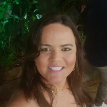 Babysitter Lagoa Santa: Angélica