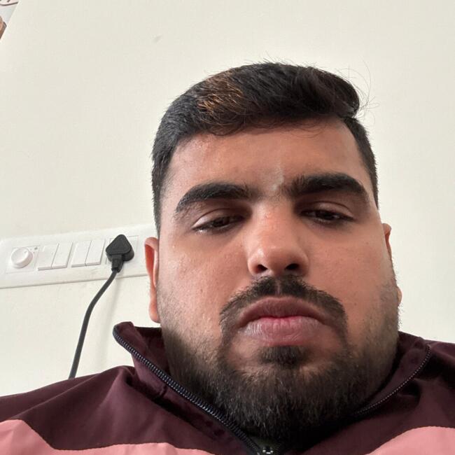 बंगलौर में बेबीसिटिंग की नौकरी: Pratyush