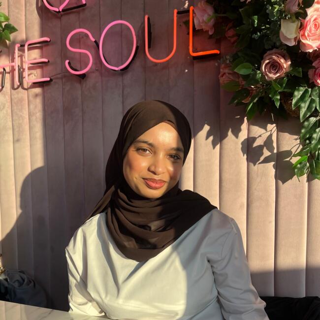 Babysitter in London: Sadia