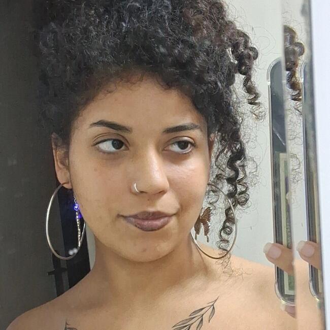 Babysitter in Curitiba: Sabrynna