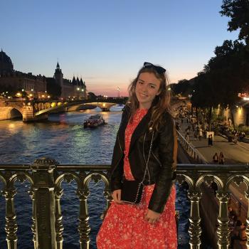 Baby-sitter in Lambersart: Camille