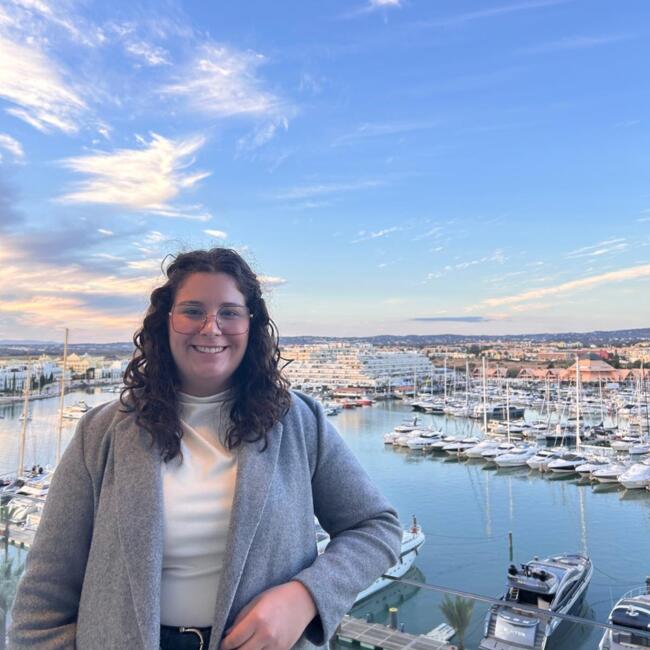 Babysitter in Peniche: Carolina