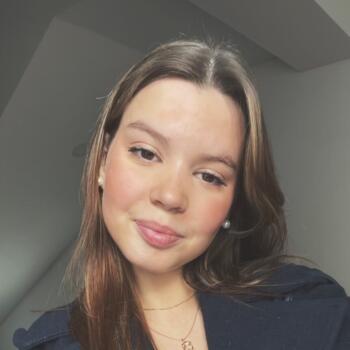 Babysitter in Porto: Alice