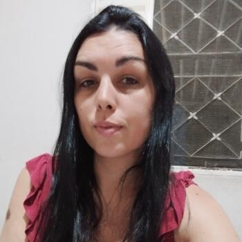 Babysitter in Ibirité: Mariana