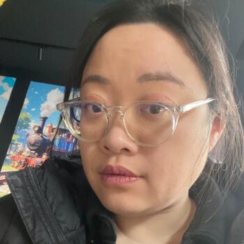 Babysitting job in Salerno: babysitting job Yijia