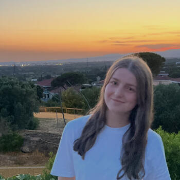 Babysitter in Nice: Louise