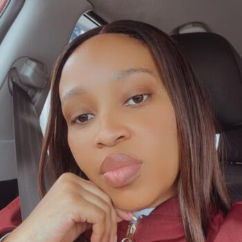 Babysitting job in Tlhabane: babysitting job Mphemeleng