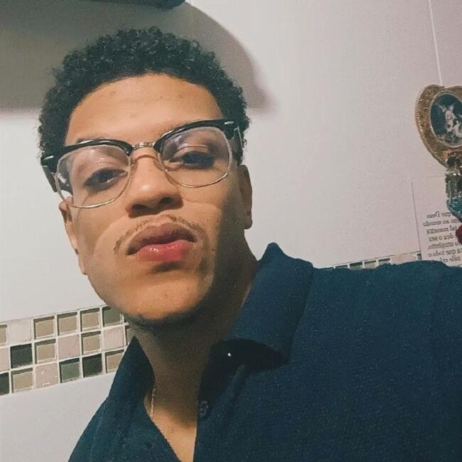 Emprego de babá em São Paulo (São Paulo): Hugo