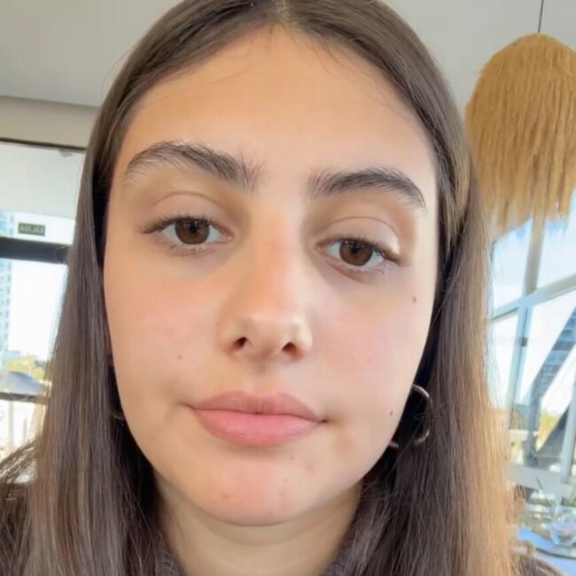 Babysitter in Melbourne: Catalina