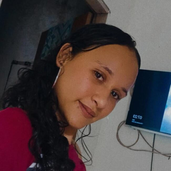 Babysitter in Itabuna: Larissa