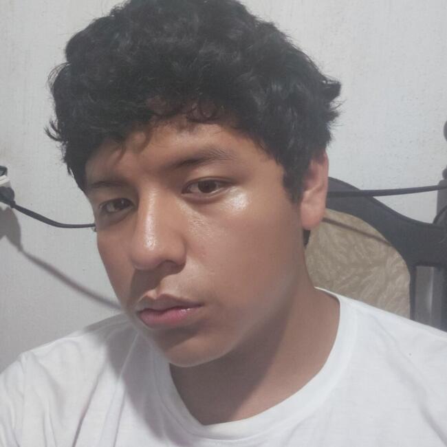 Babysitter in Guatemala City: Santiago Solorzano
