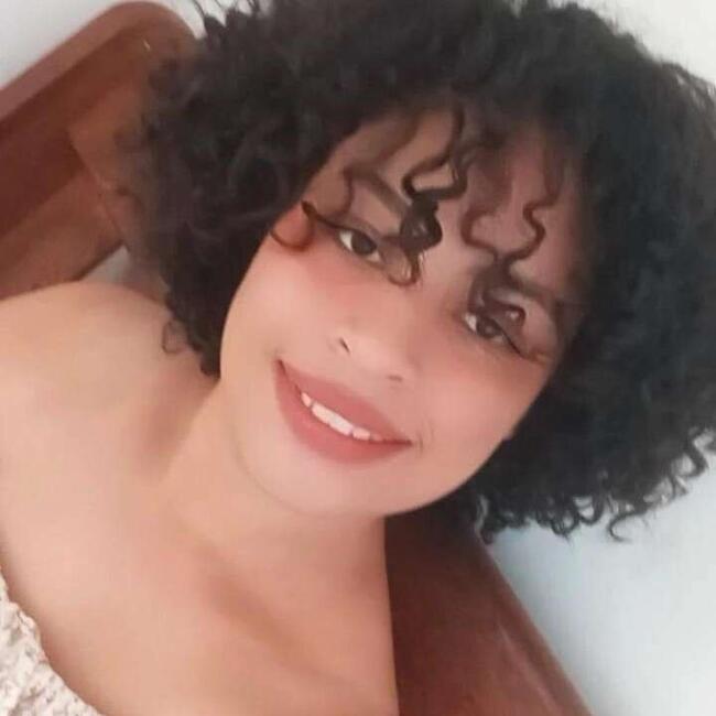 Babysitter in Lauro de Freitas: Gabriela