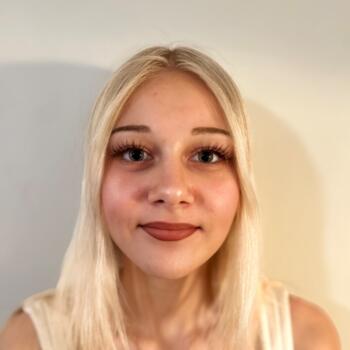 Babysitter Cesson-Sévigné: Alexia