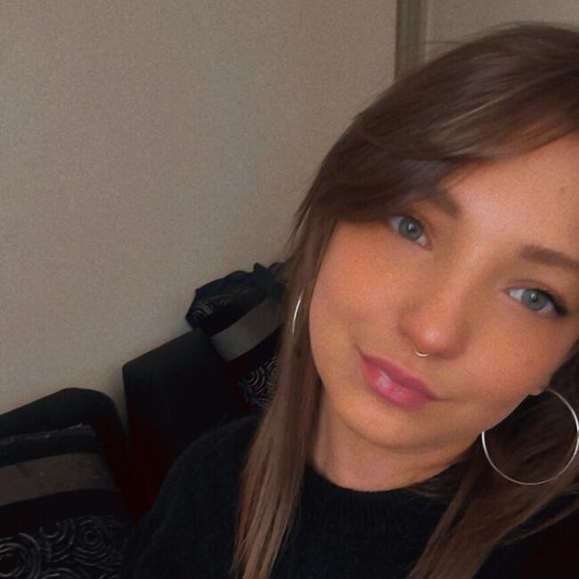 Babysitter in Aurillac: Aliséa