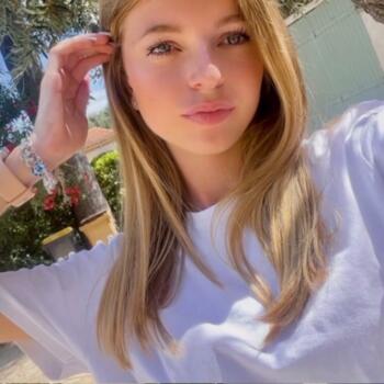 Babysitter Martigues: Laura