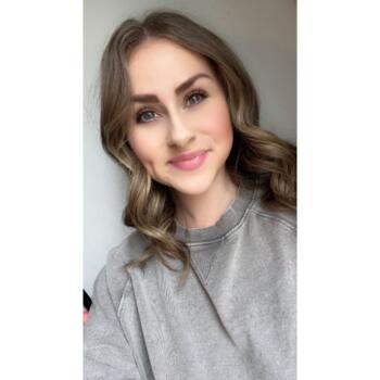 Babysitter in Calgary: Shyanna