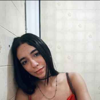 Babysitter São Gonçalo (São Gonçalo): Isabella