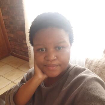 Babysitter Kimberley: Dineo