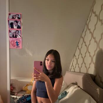 Babysitter Clifton: Daisy