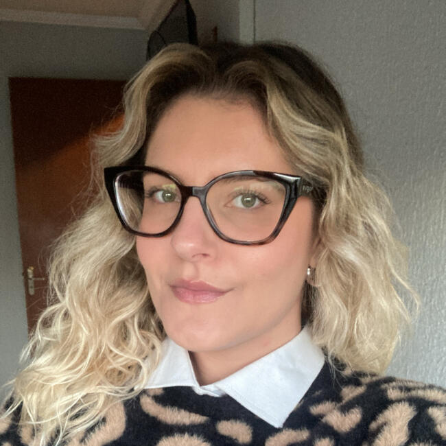 Babysitter in Caxias do Sul: Anieli