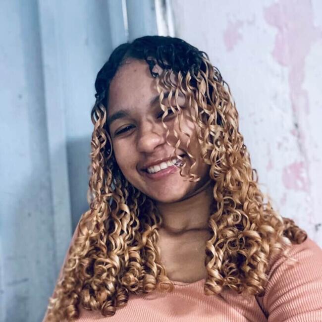 Babá em Cabedelo: Flávia