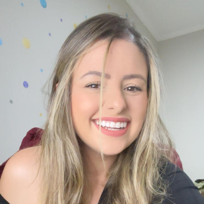 Babysitting job in Poços de Caldas: Luana