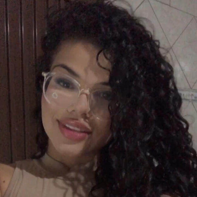 Babysitter in Riacho Fundo II: Izadora