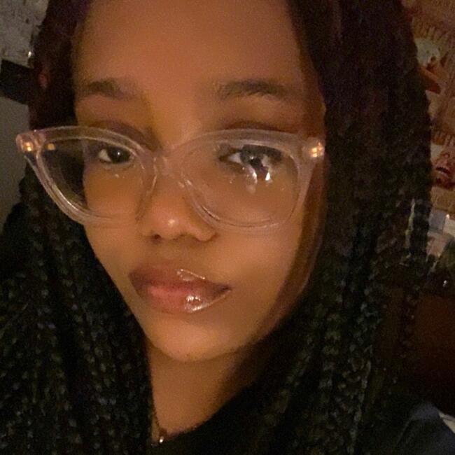 Babysitter in Brooklyn: Natalhia