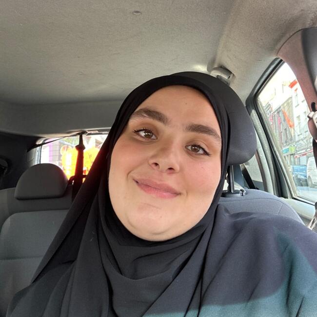 Babysitter in Saint-Gilles: Assia