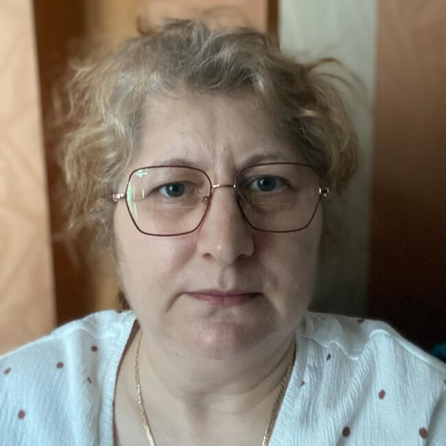 Babysitter in Râmnicu Vâlcea: Elena