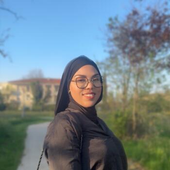 Babysitting job in Toulouse: babysitting job Widad