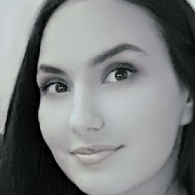 Nanny in Paray-Vieille-Poste: Sophie