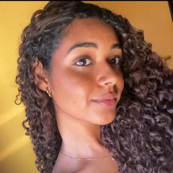 Babá em Salvador: Luiza