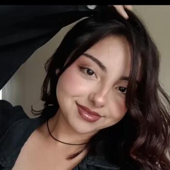 Niñera en Tomé: Jael