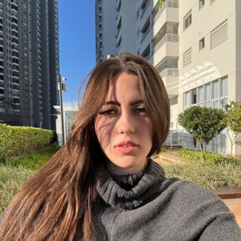 Babysitter Osasco: May