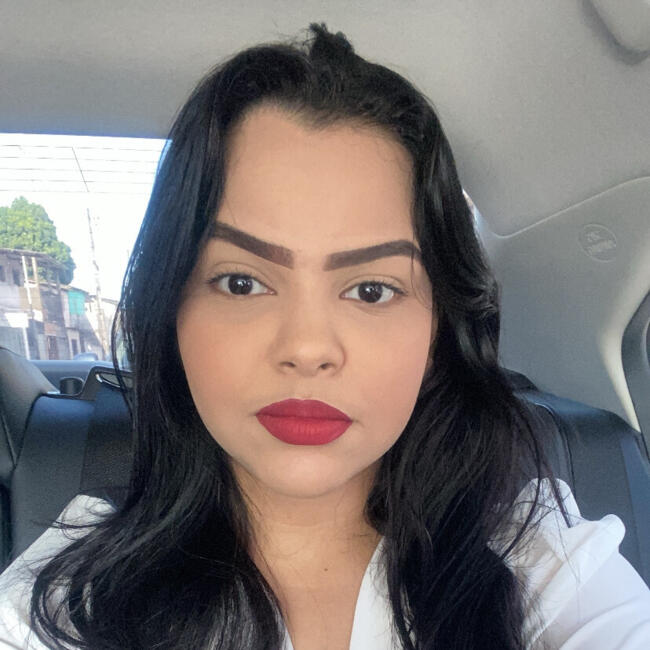 Emprego de babá em São Lourenço da Mata: Priscylla