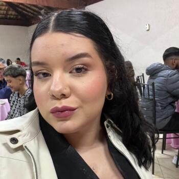 Babysitter in São José dos Campos: Bárbara